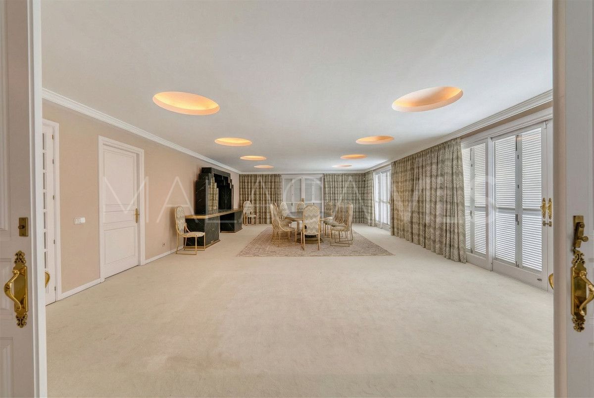 Villa for sale in Rio Real