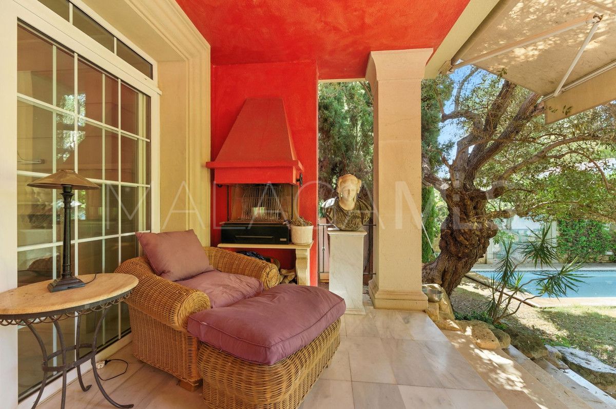 Villa for sale in Marbella City