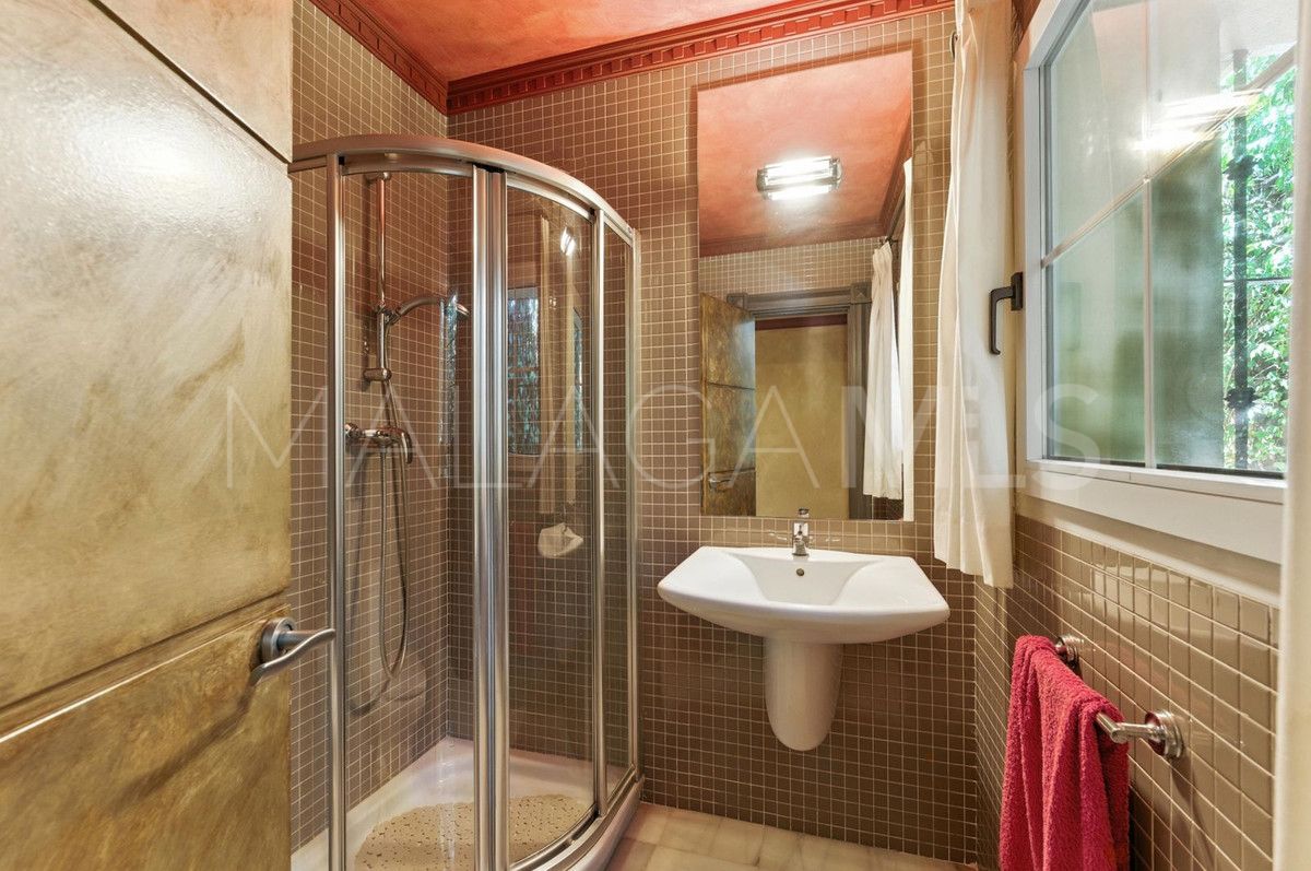 Villa for sale in Marbella City