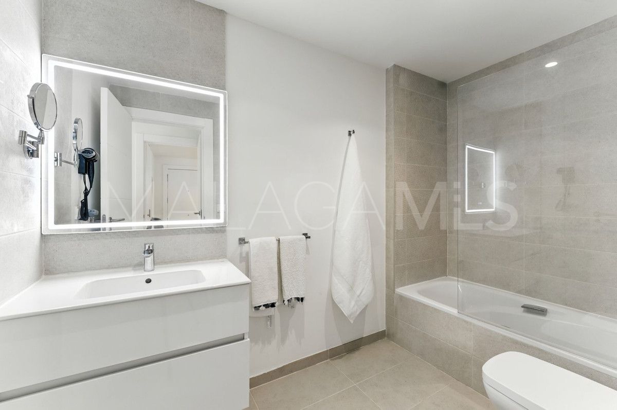 Erdgeschosswohnung for sale in Estepona