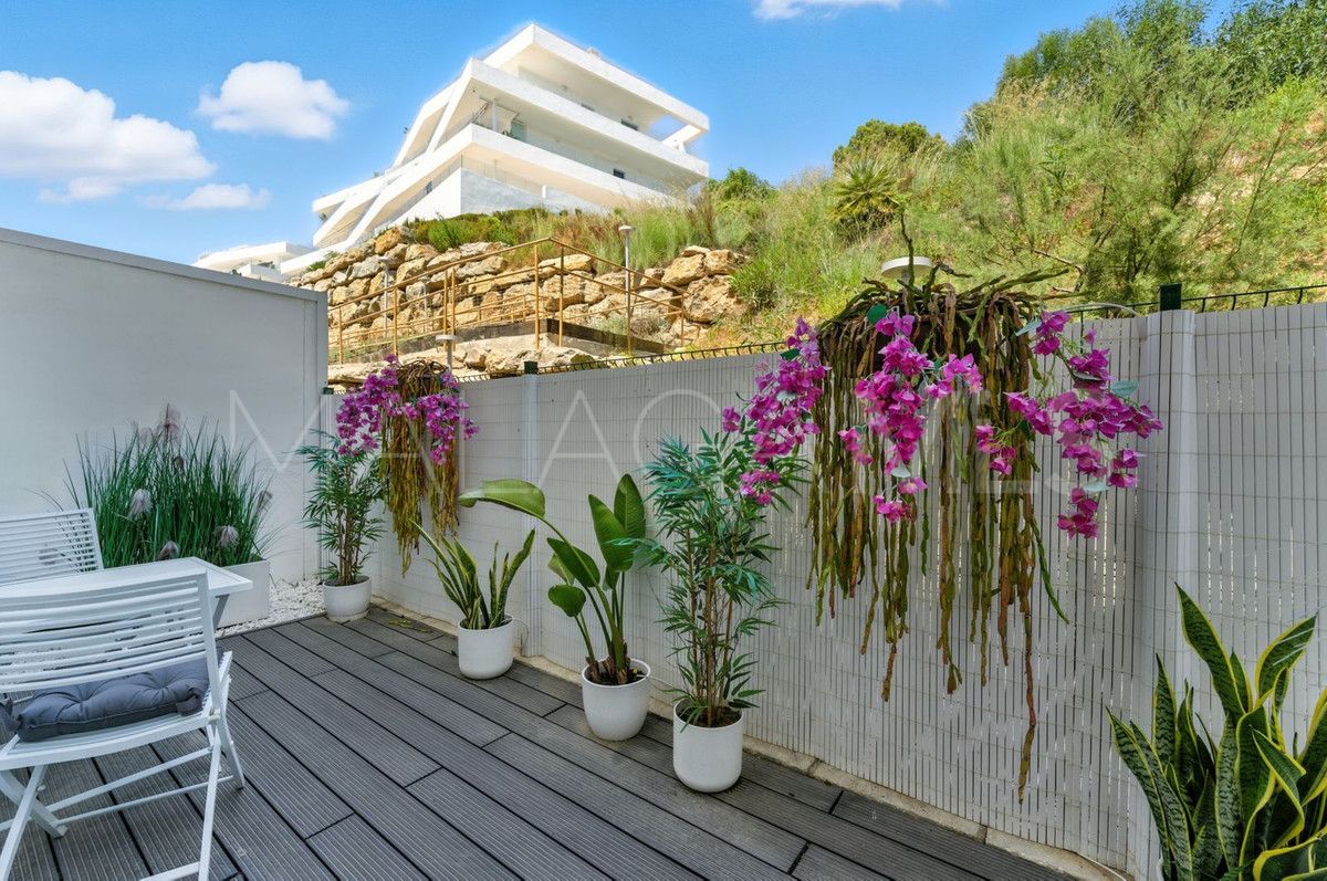 Erdgeschosswohnung for sale in Estepona