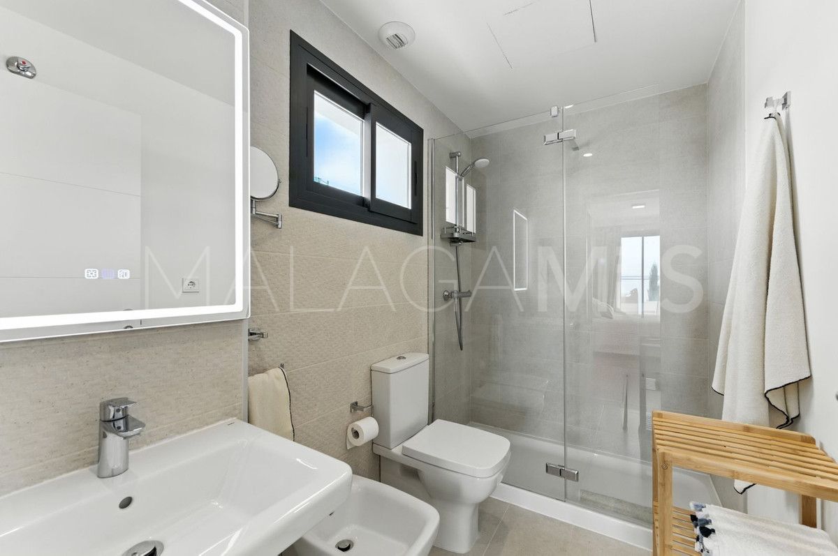 Erdgeschosswohnung for sale in Estepona