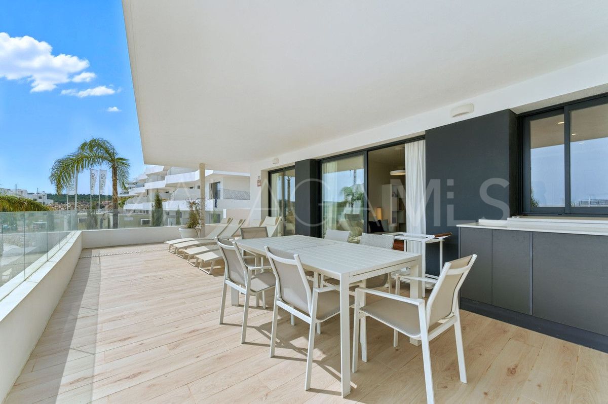 Erdgeschosswohnung for sale in Estepona