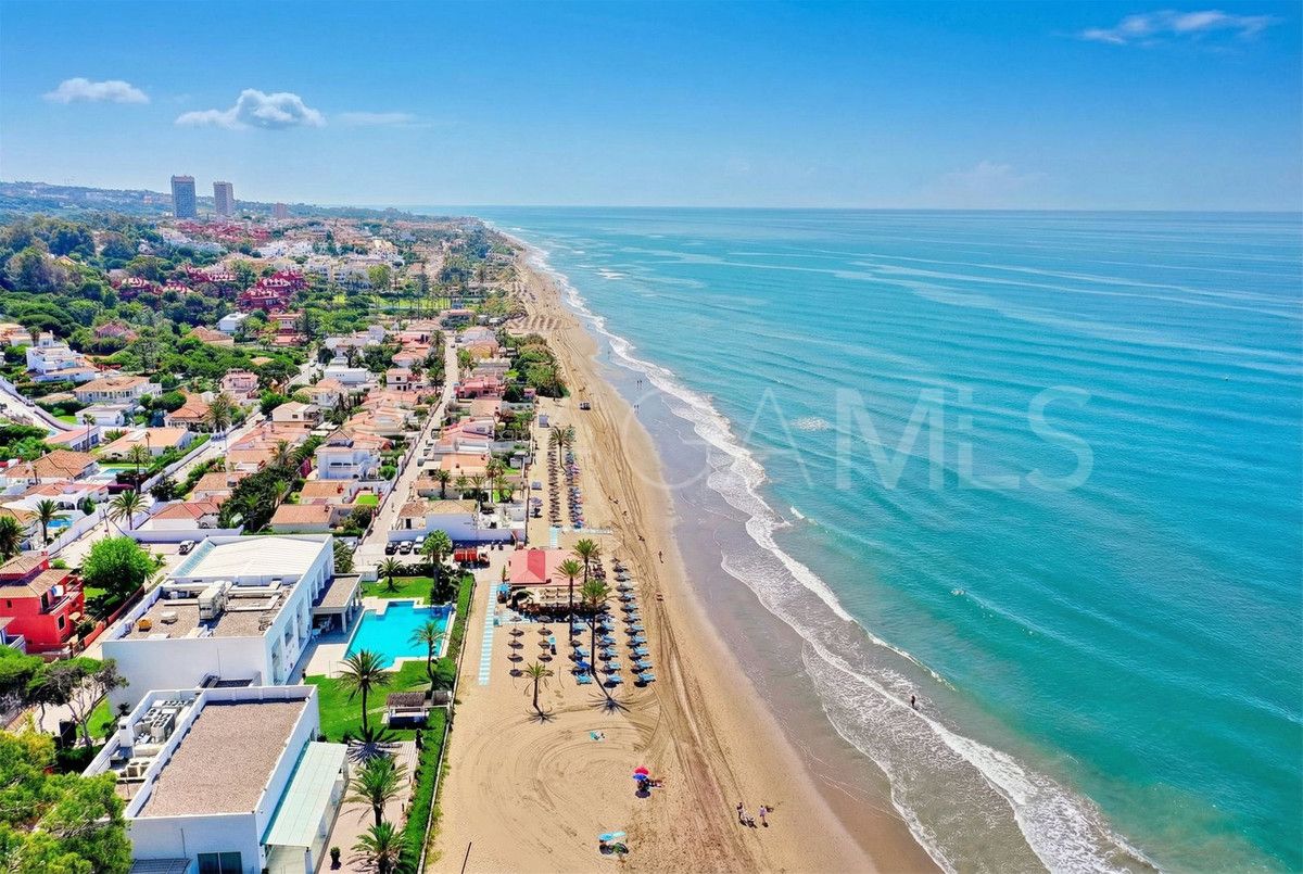 Apartamento planta baja for sale in Elviria