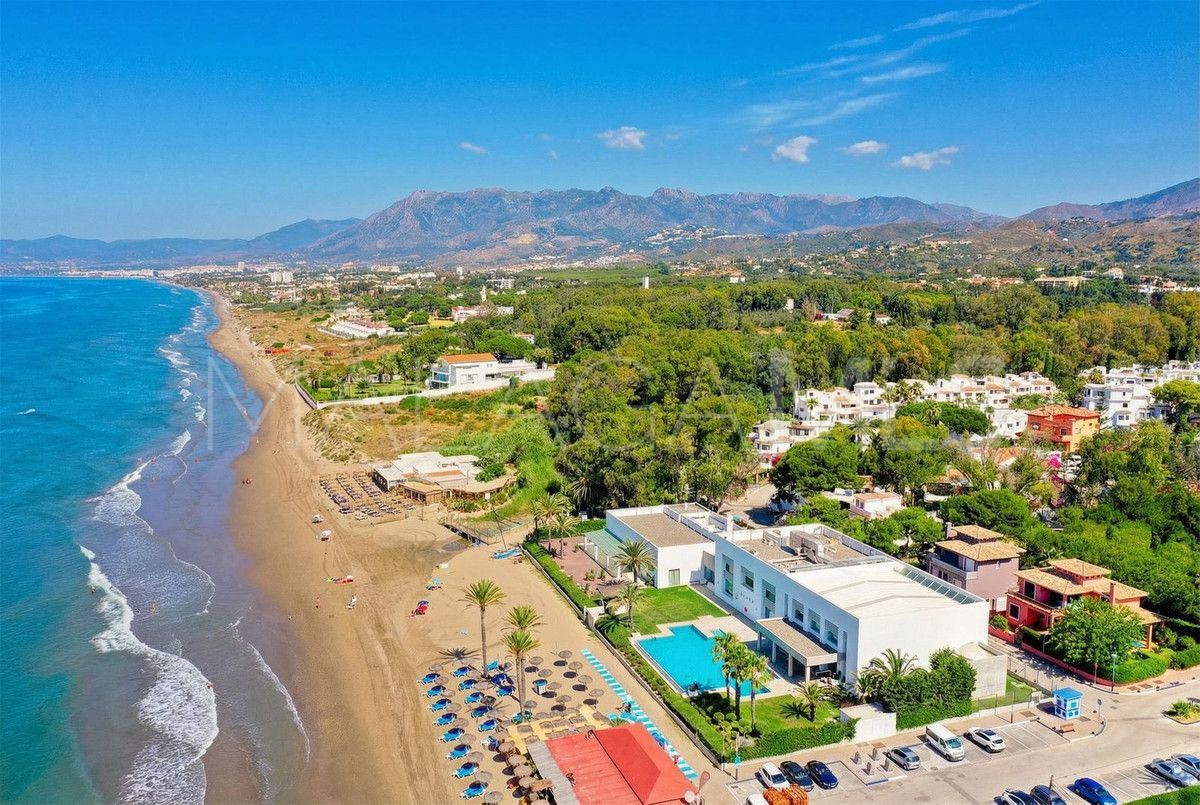 Apartamento planta baja for sale in Elviria