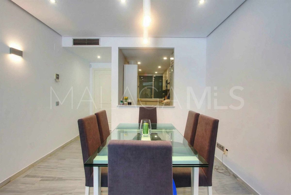 Apartamento planta baja for sale in Elviria