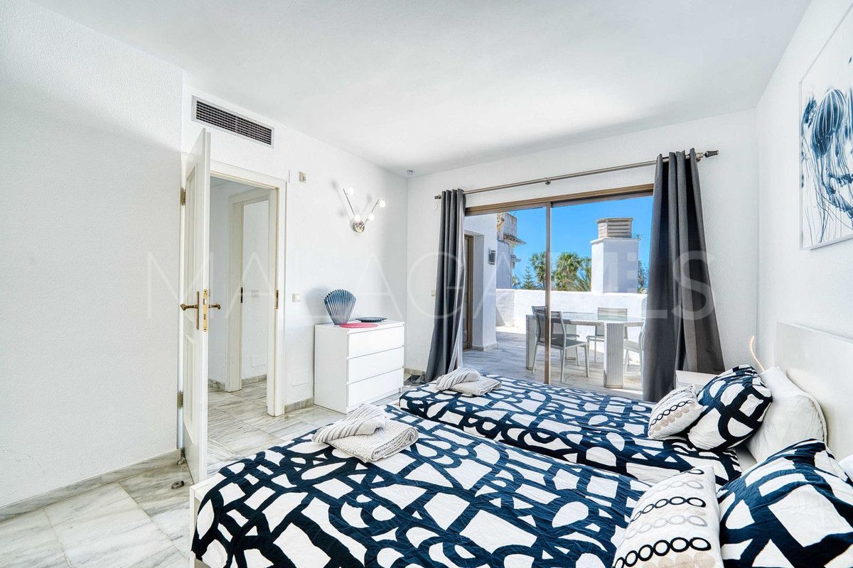 Penthaus for sale in Elviria