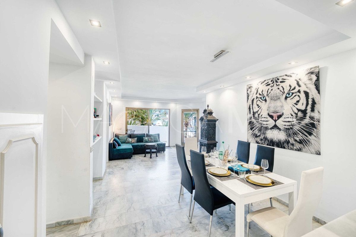 Penthaus for sale in Elviria