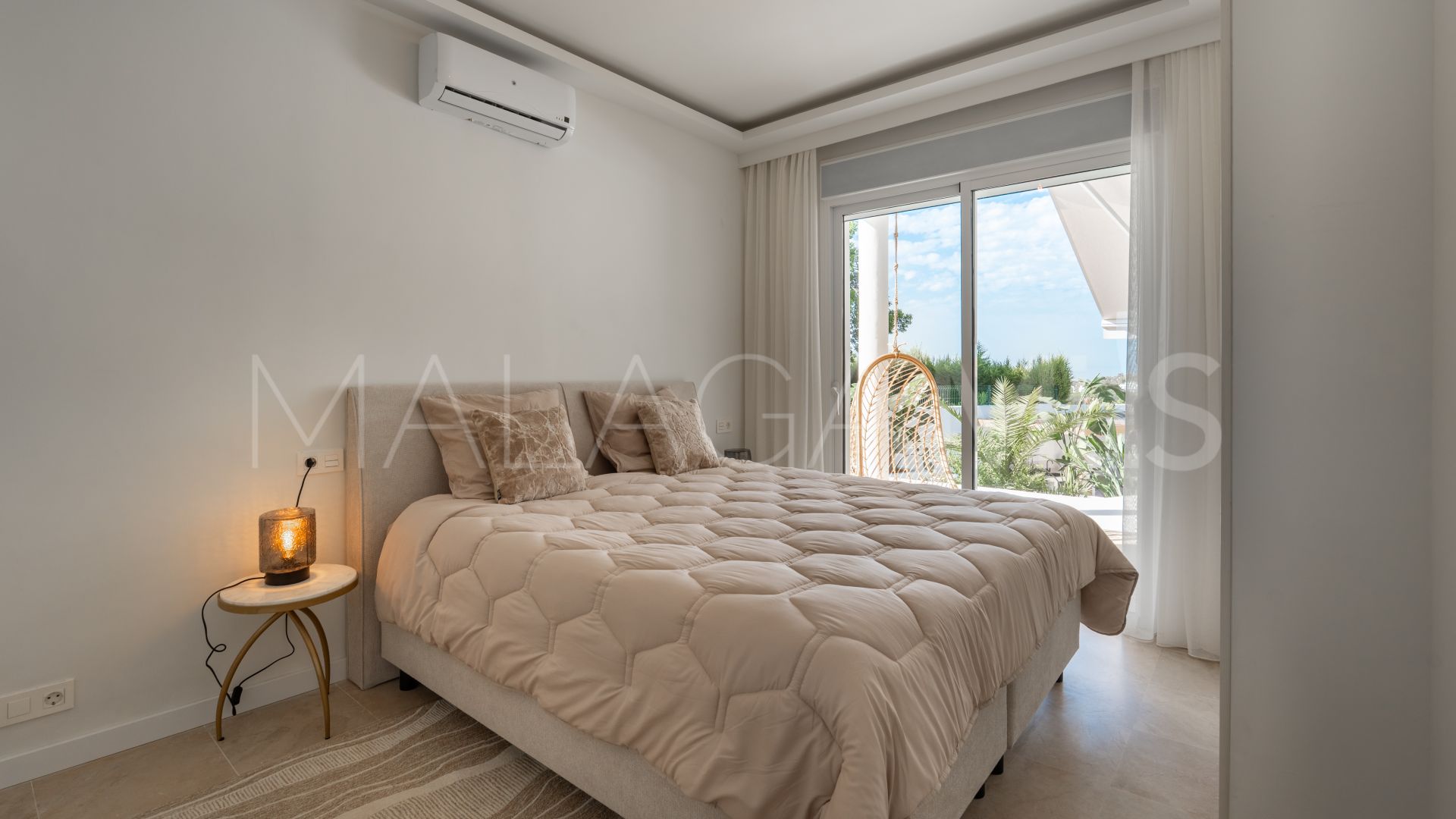 Haus for sale in Guadalmina Alta