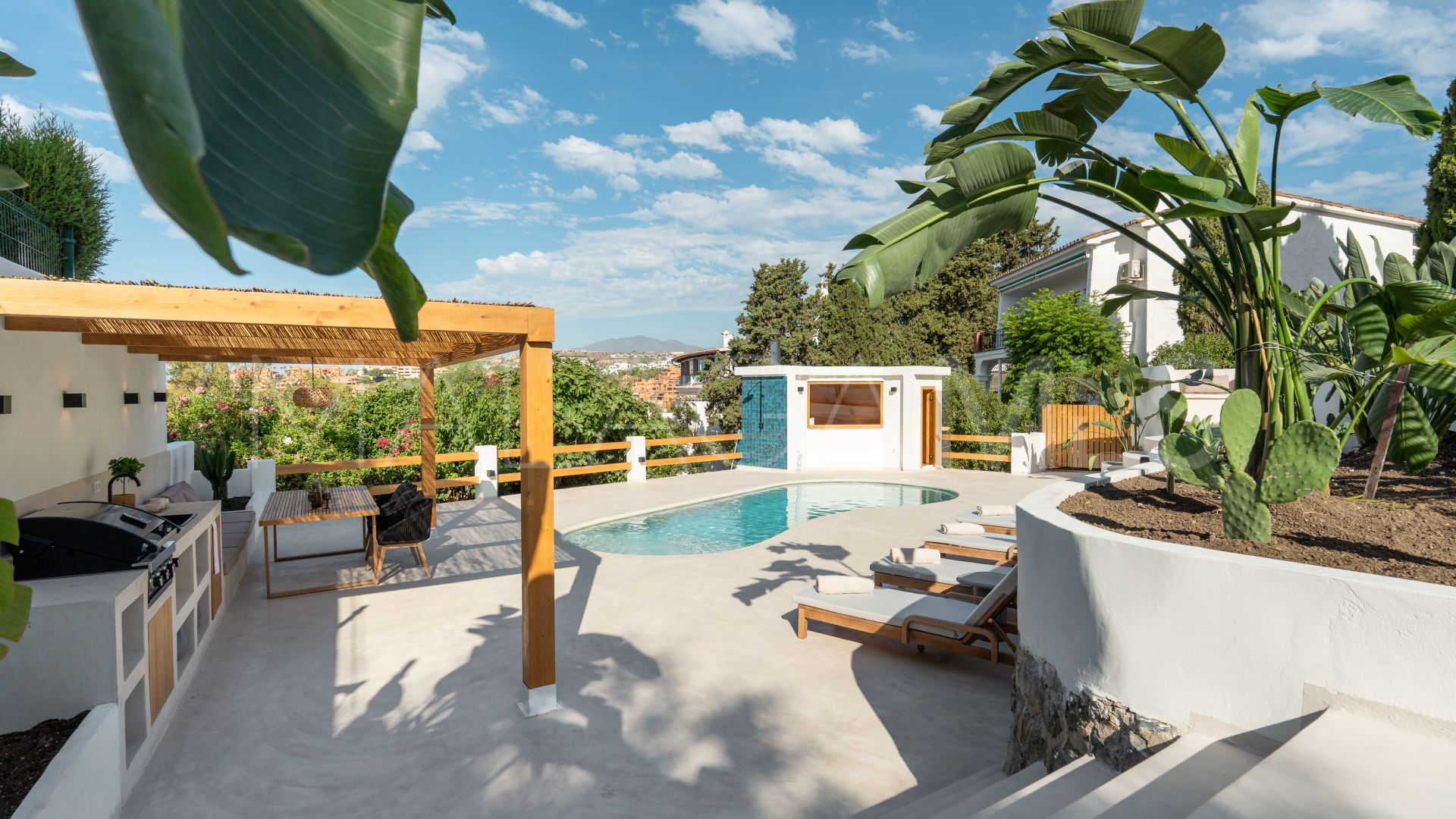 Haus for sale in Guadalmina Alta