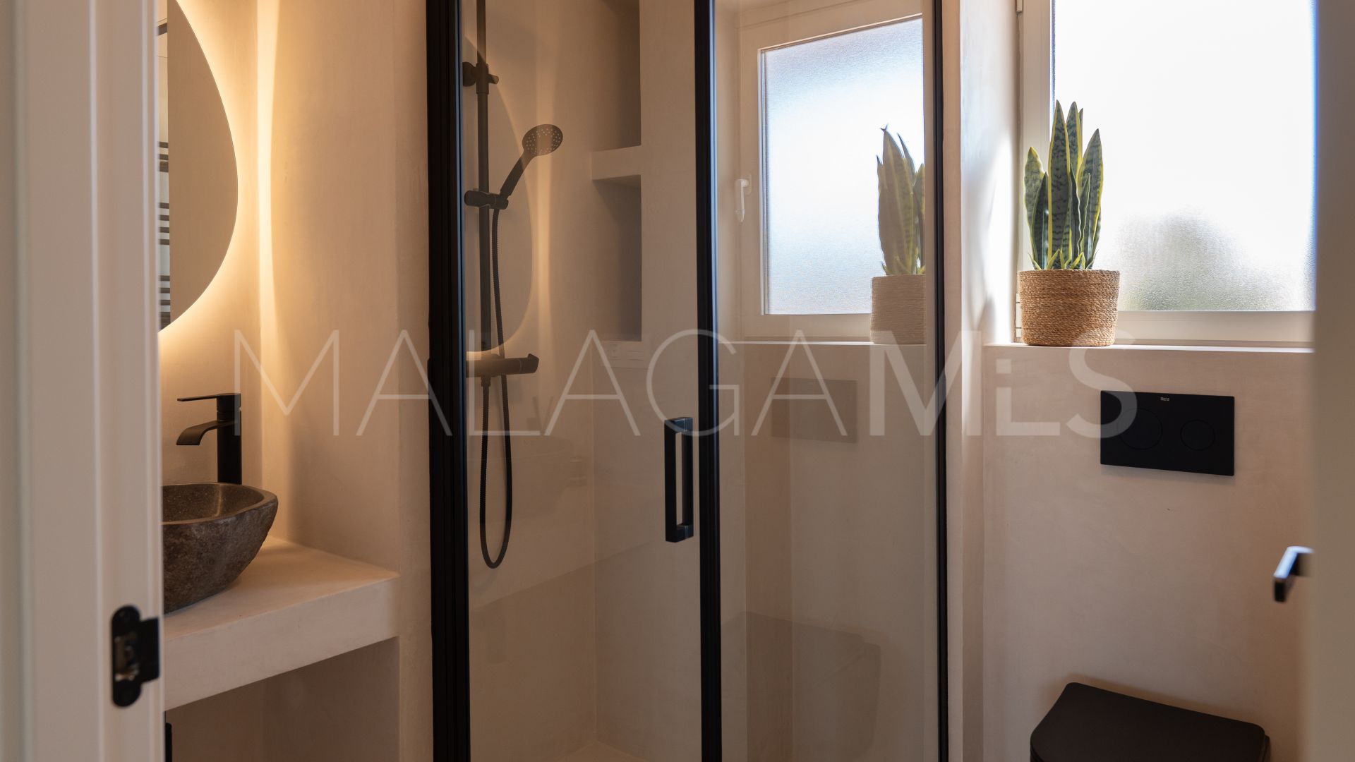 Haus for sale in Guadalmina Alta