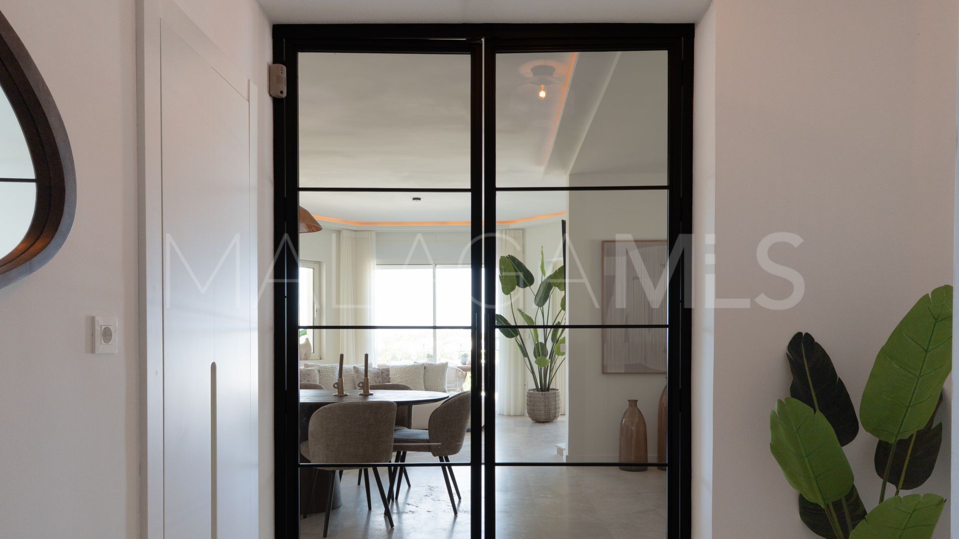 Haus for sale in Guadalmina Alta