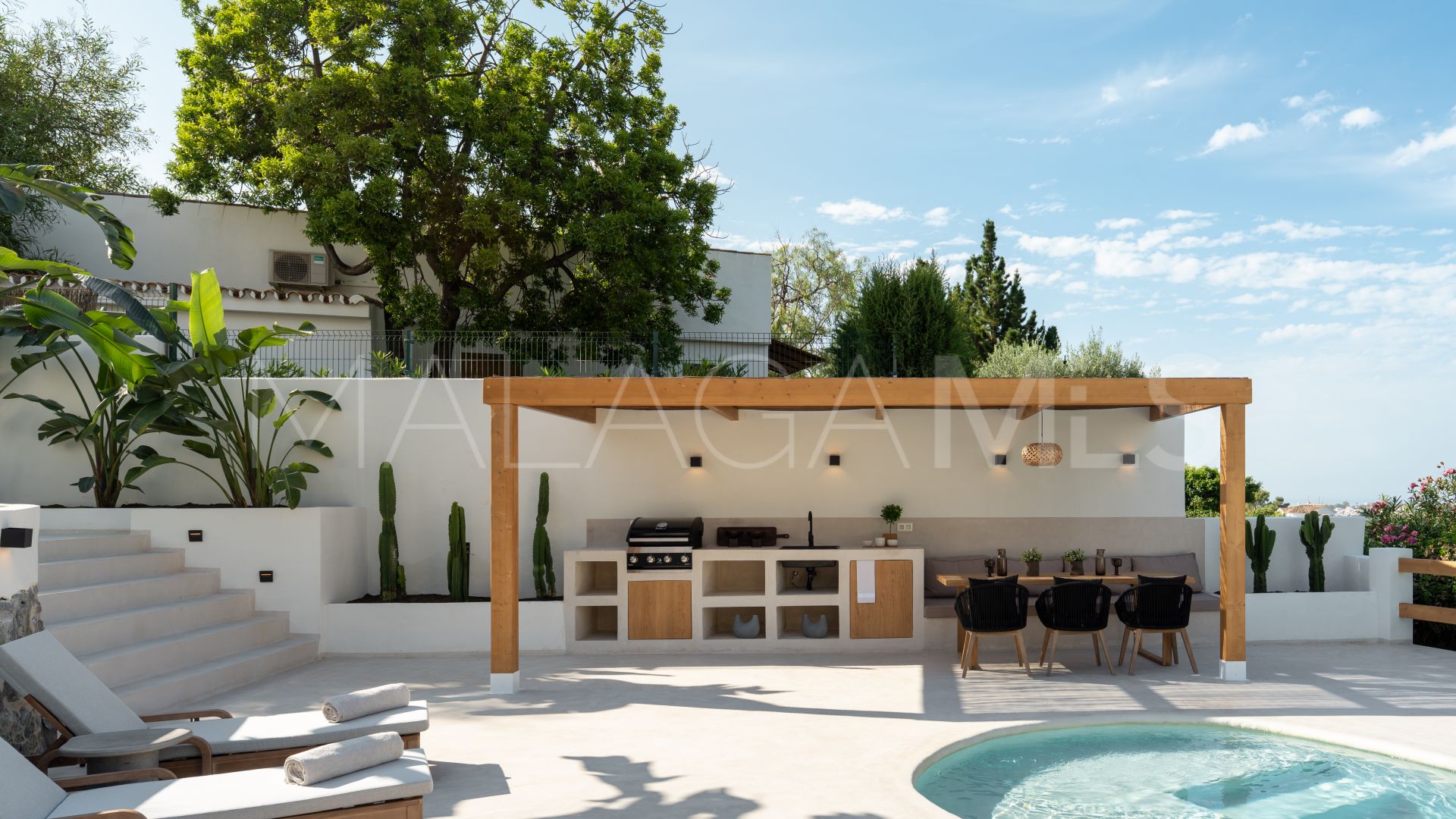 Haus for sale in Guadalmina Alta