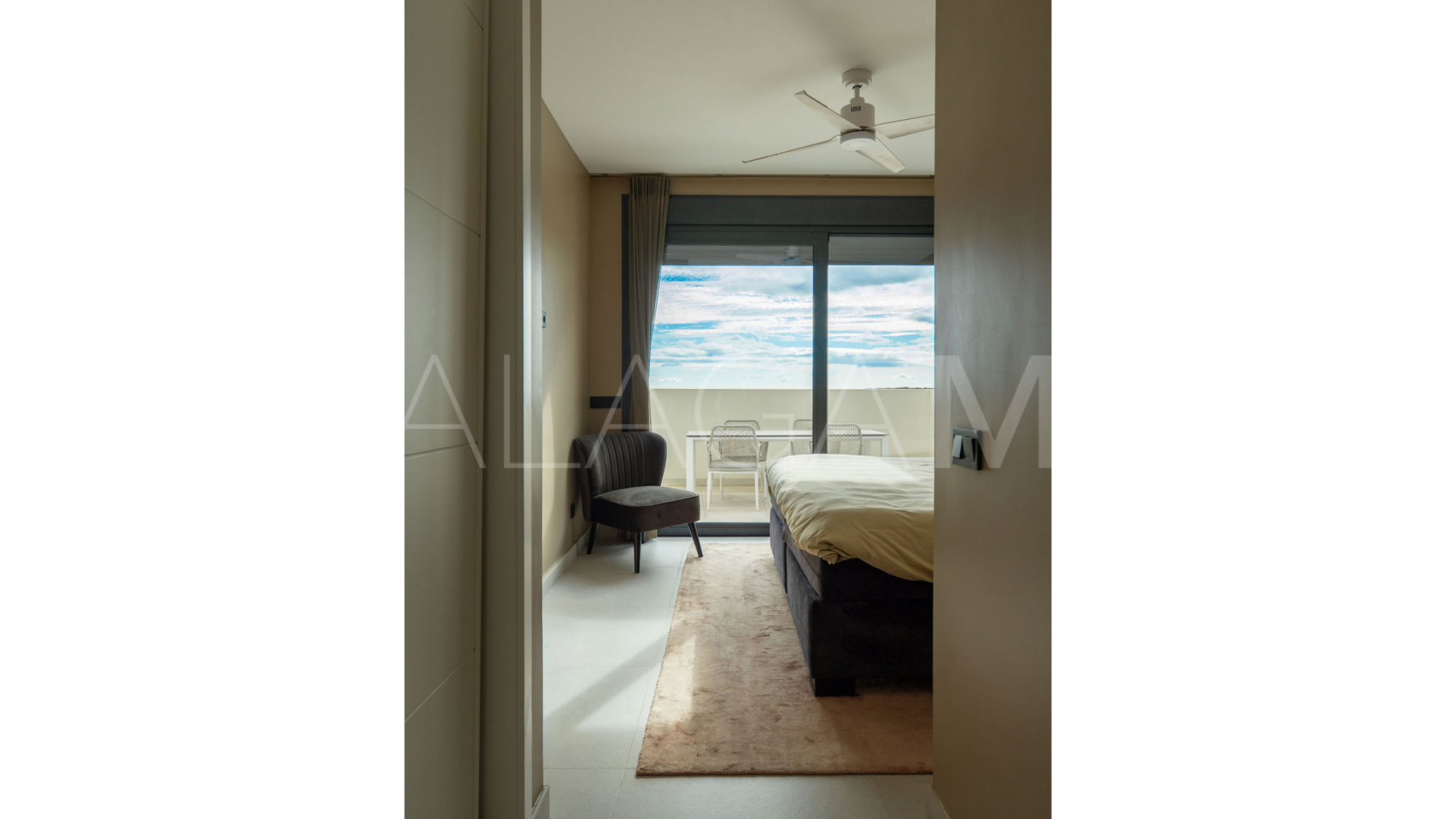 Lägenhet for sale in Casares del Sol - Casares Golf