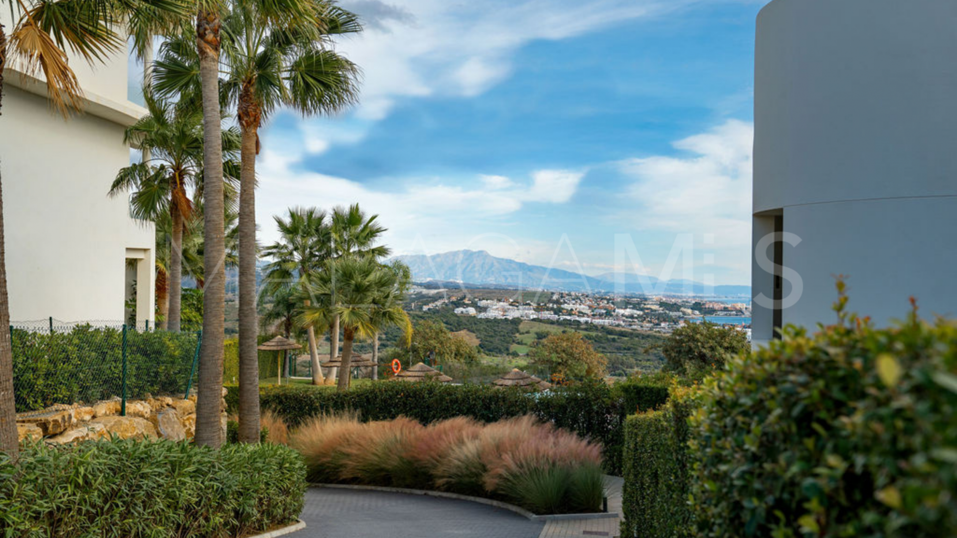 Lägenhet for sale in Casares del Sol - Casares Golf