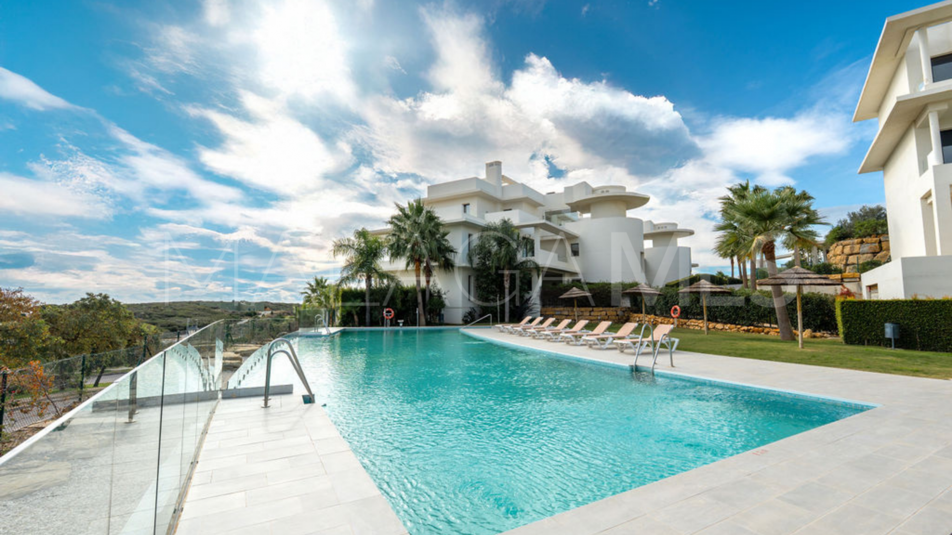 Lägenhet for sale in Casares del Sol - Casares Golf