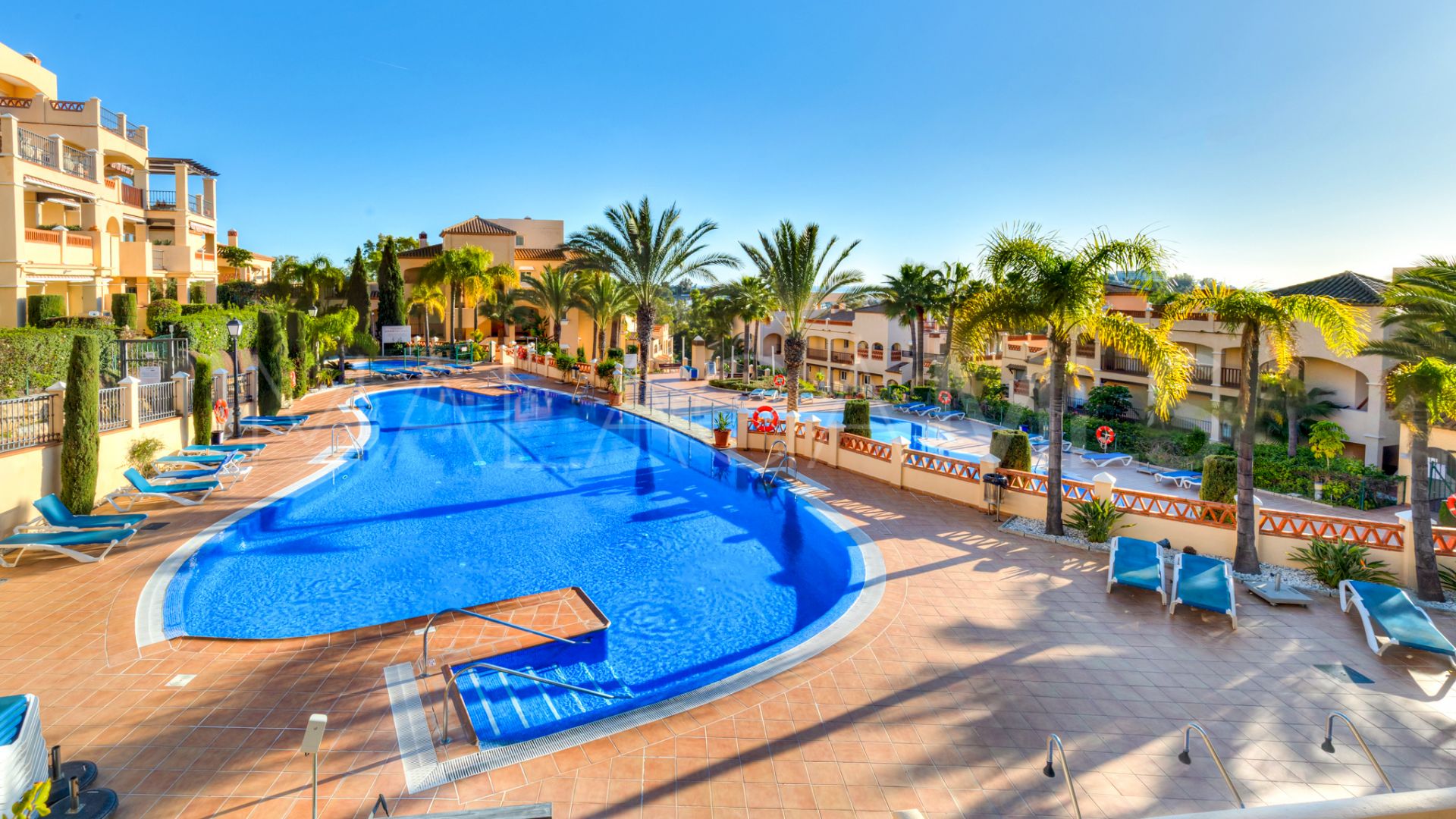 For sale duplex penthouse with 2 bedrooms in Atalaya