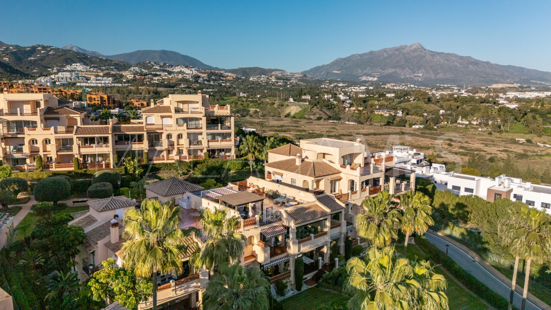 For sale duplex penthouse with 2 bedrooms in Atalaya