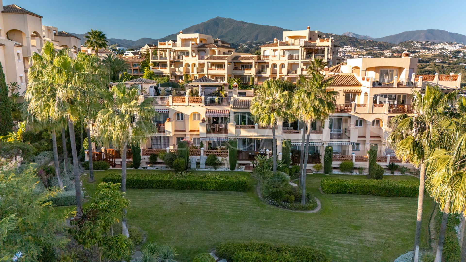 For sale duplex penthouse with 2 bedrooms in Atalaya