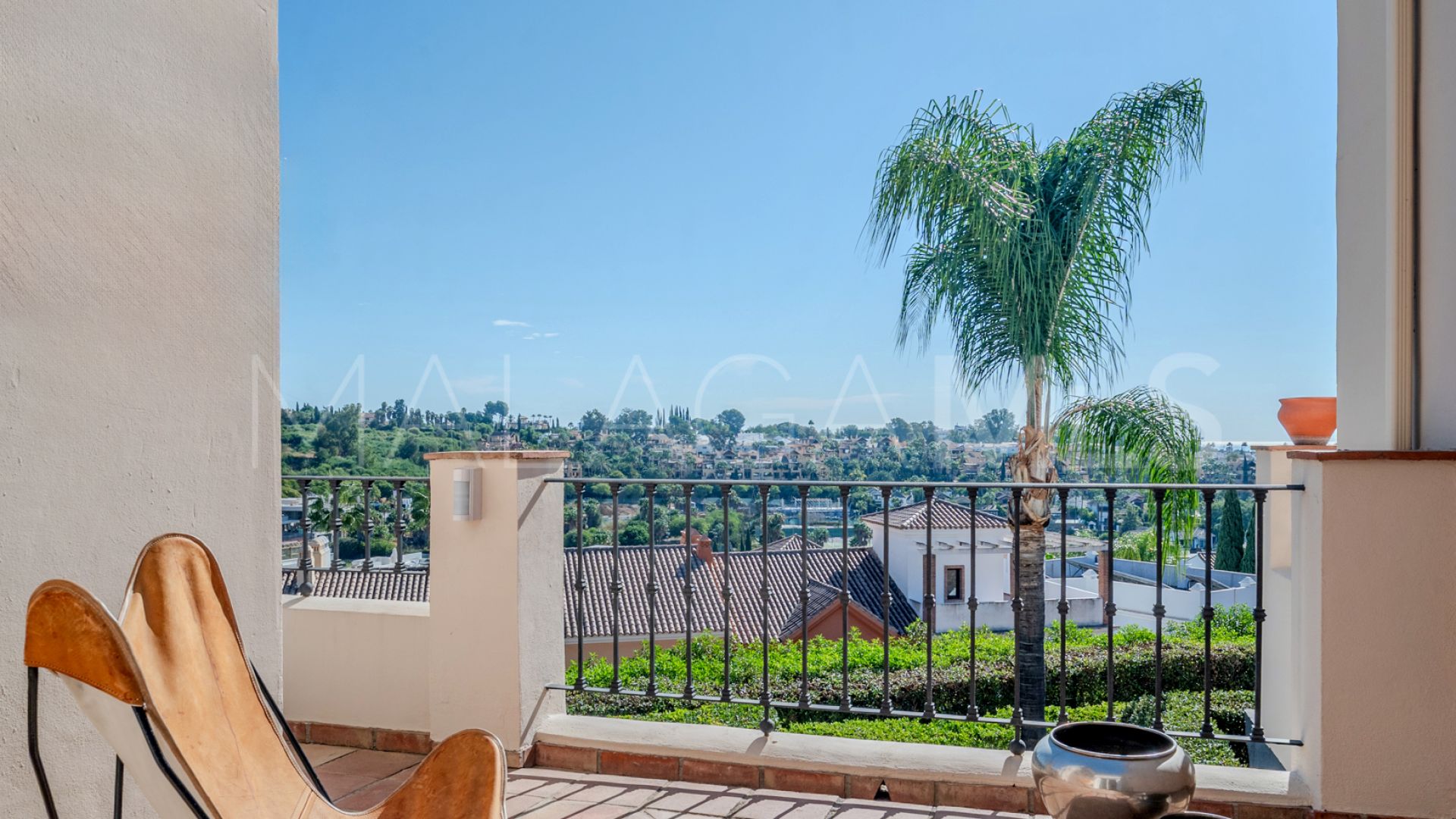 Maison de ville for sale in Estepona