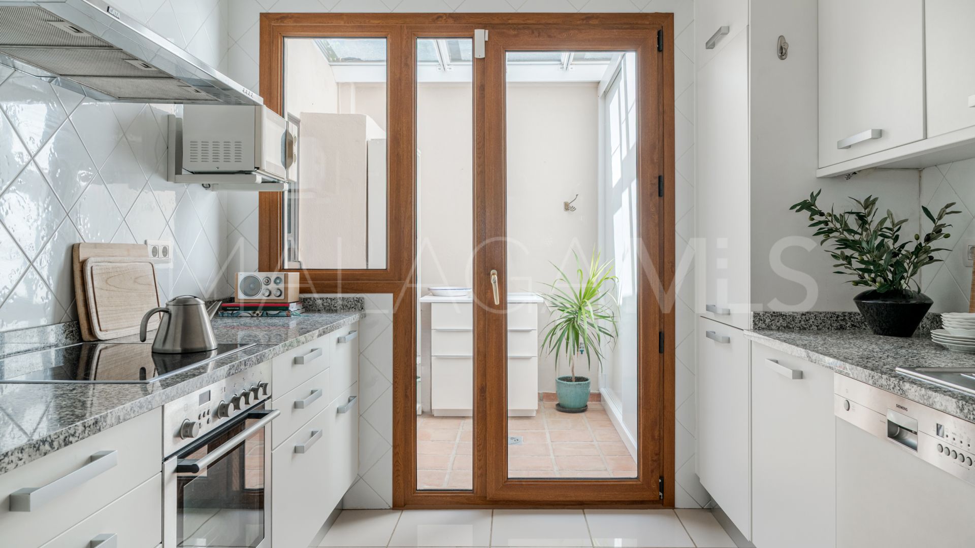 Maison de ville for sale in Estepona