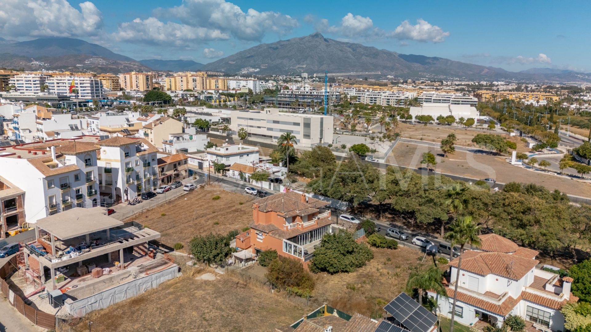 Villa for sale in San Pedro de Alcantara