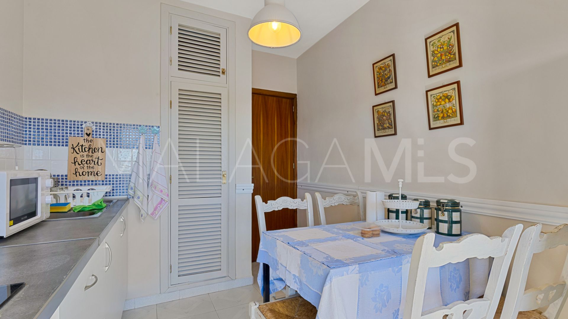 Villa for sale in San Pedro de Alcantara