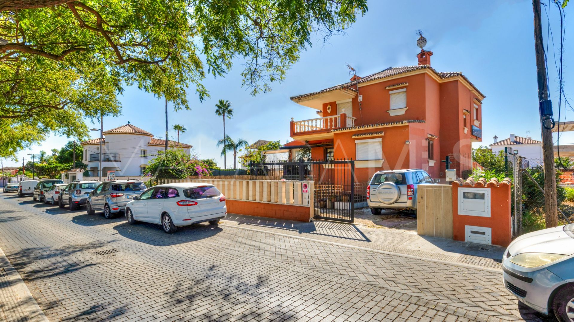 Villa for sale in San Pedro de Alcantara