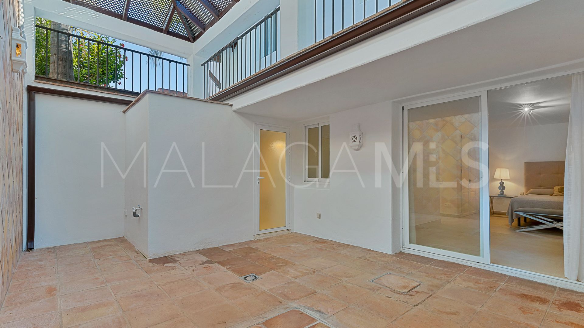 Villa for sale in Guadalmina Alta