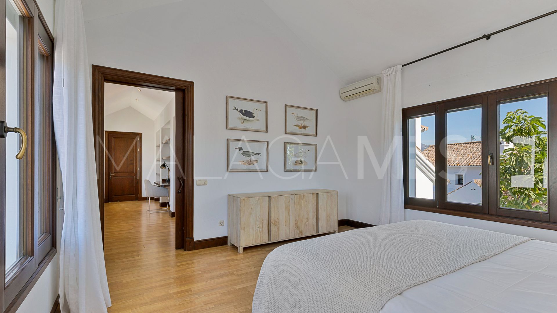 Villa for sale in Guadalmina Alta
