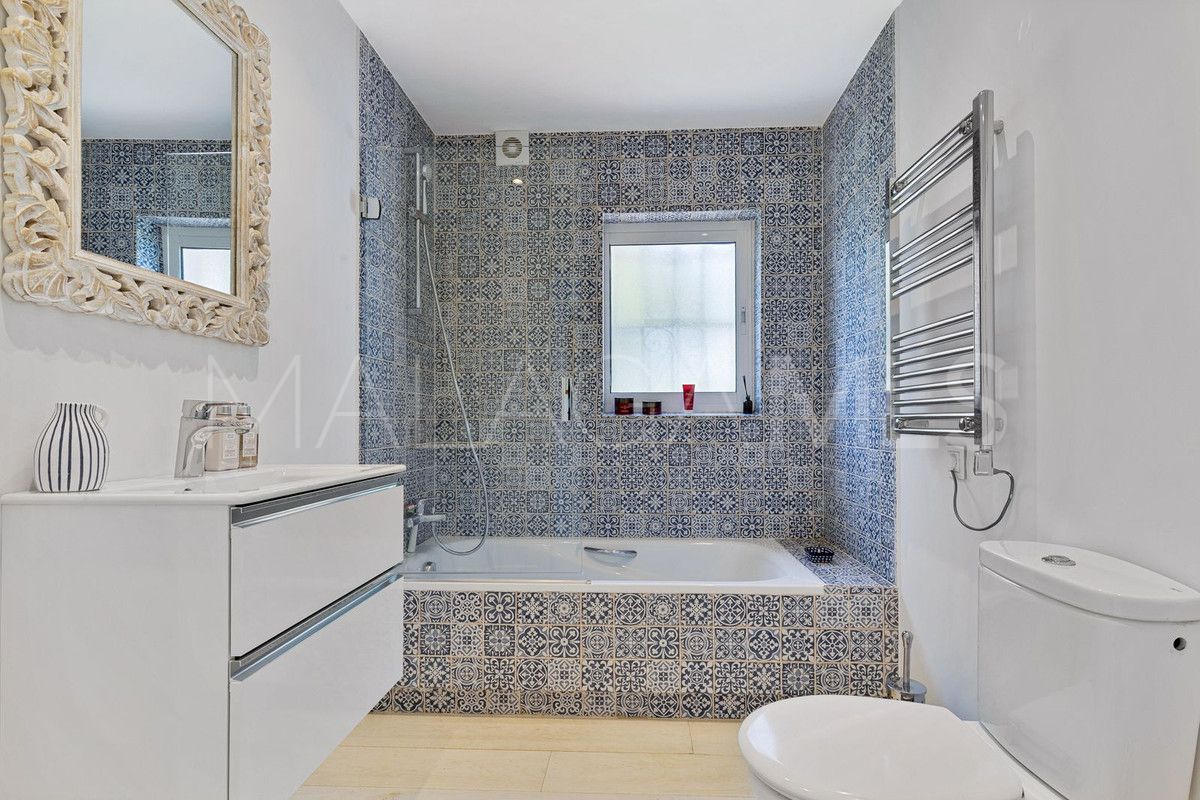 Villa for sale in San Pedro de Alcantara