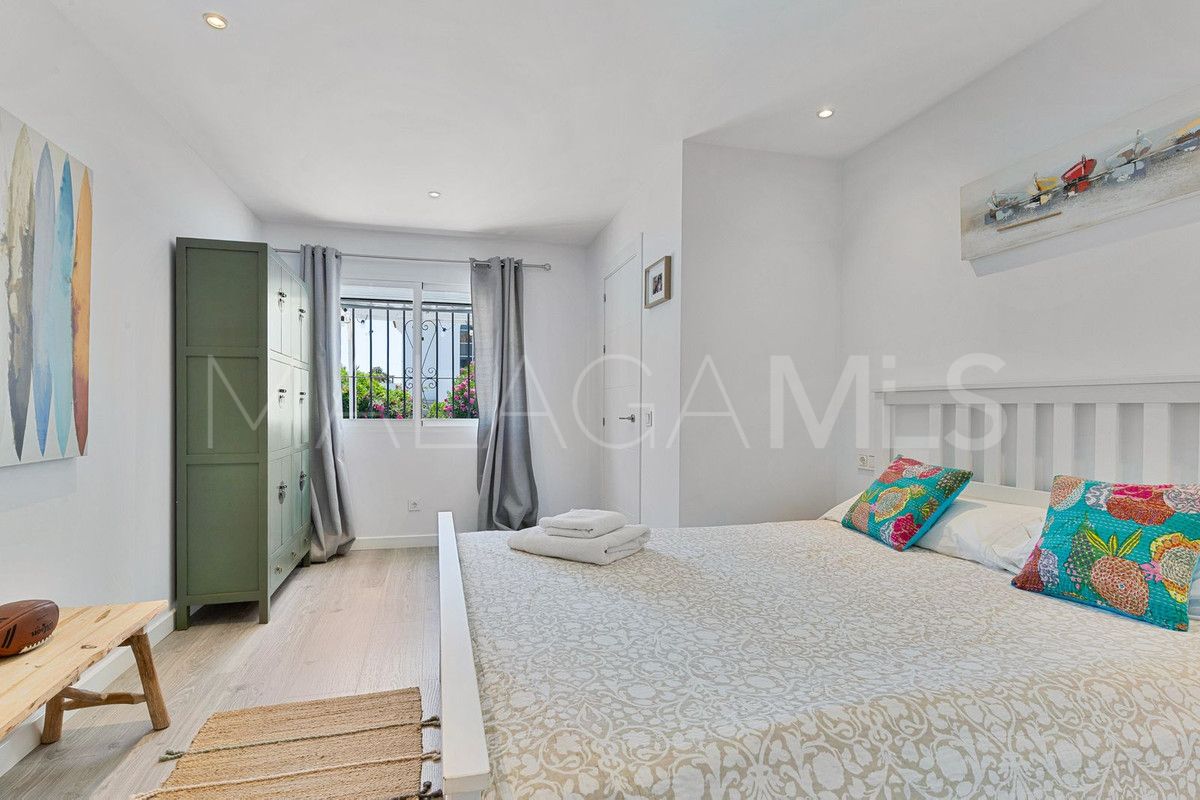 Villa for sale in San Pedro de Alcantara