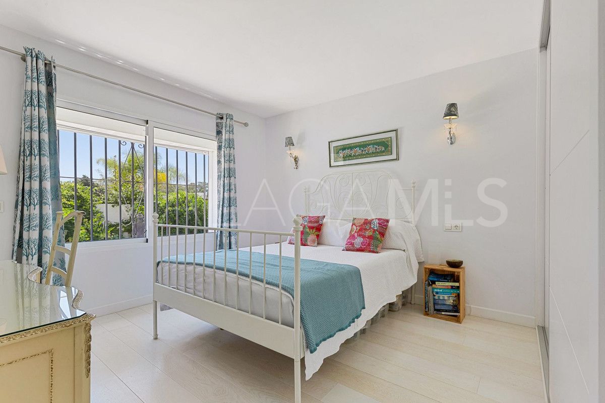 Villa for sale in San Pedro de Alcantara