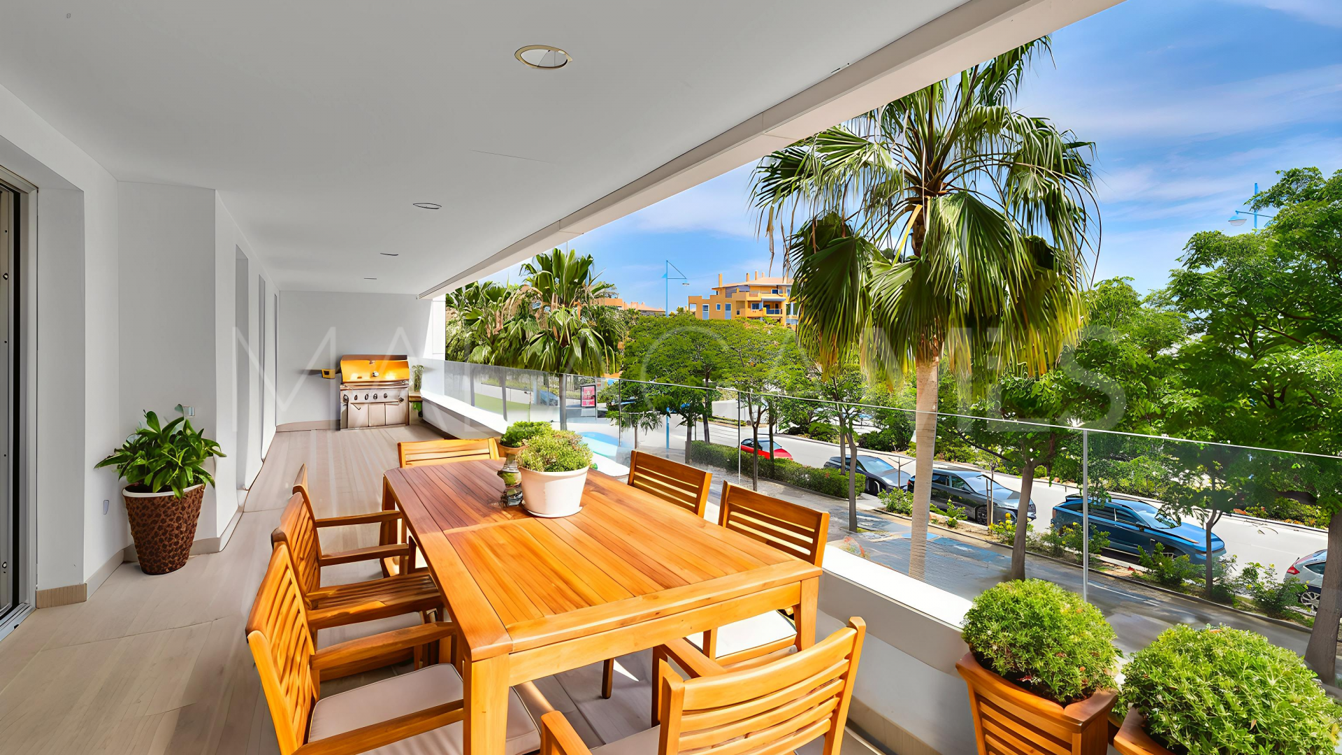 Buy 3 bedrooms apartment in San Pedro de Alcantara