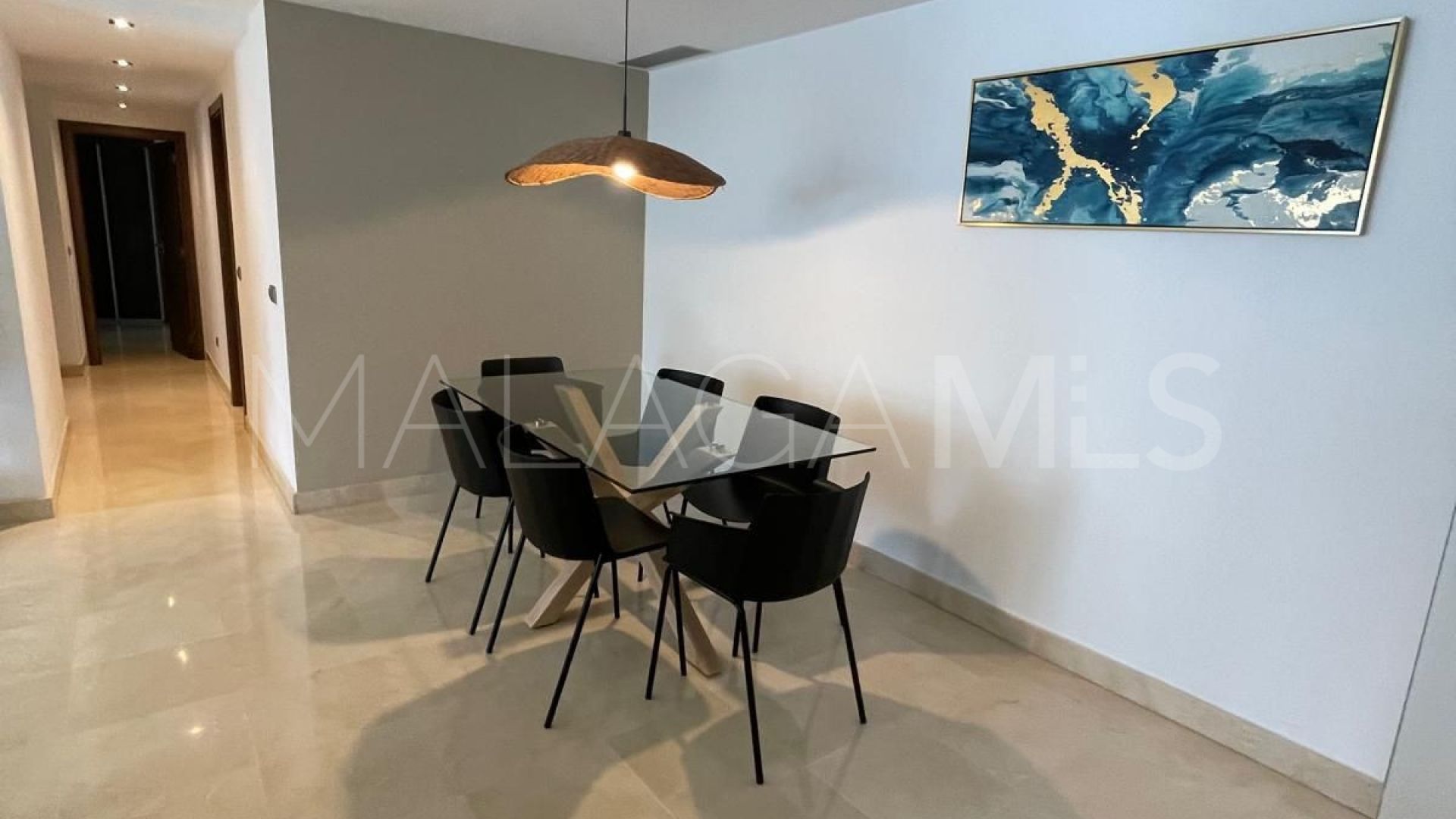 Buy apartamento with 3 bedrooms in San Pedro de Alcantara
