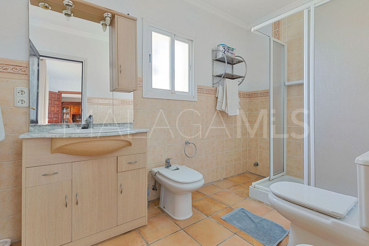 For sale San Pedro de Alcantara villa