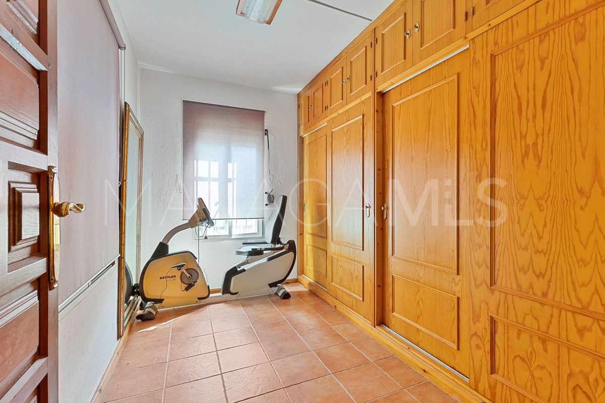 For sale San Pedro de Alcantara villa