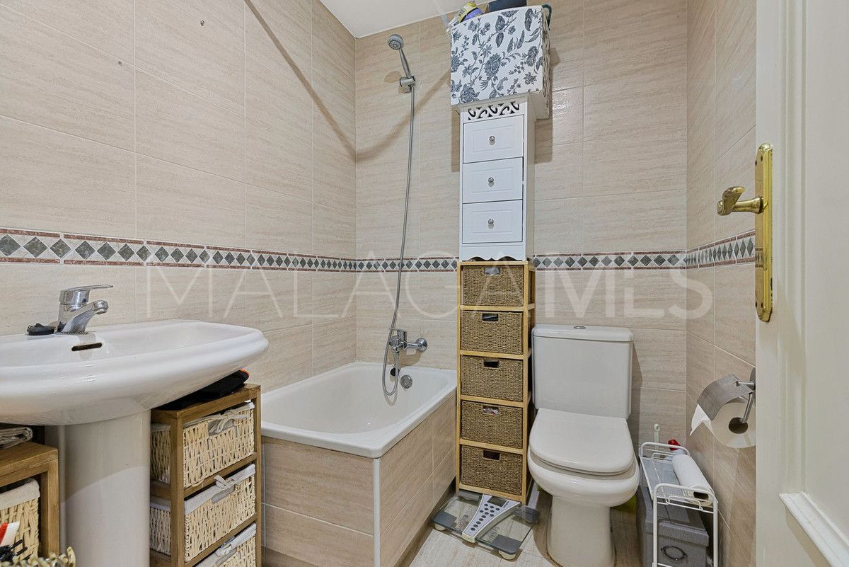 Markplanslägenhet for sale in Bel Air