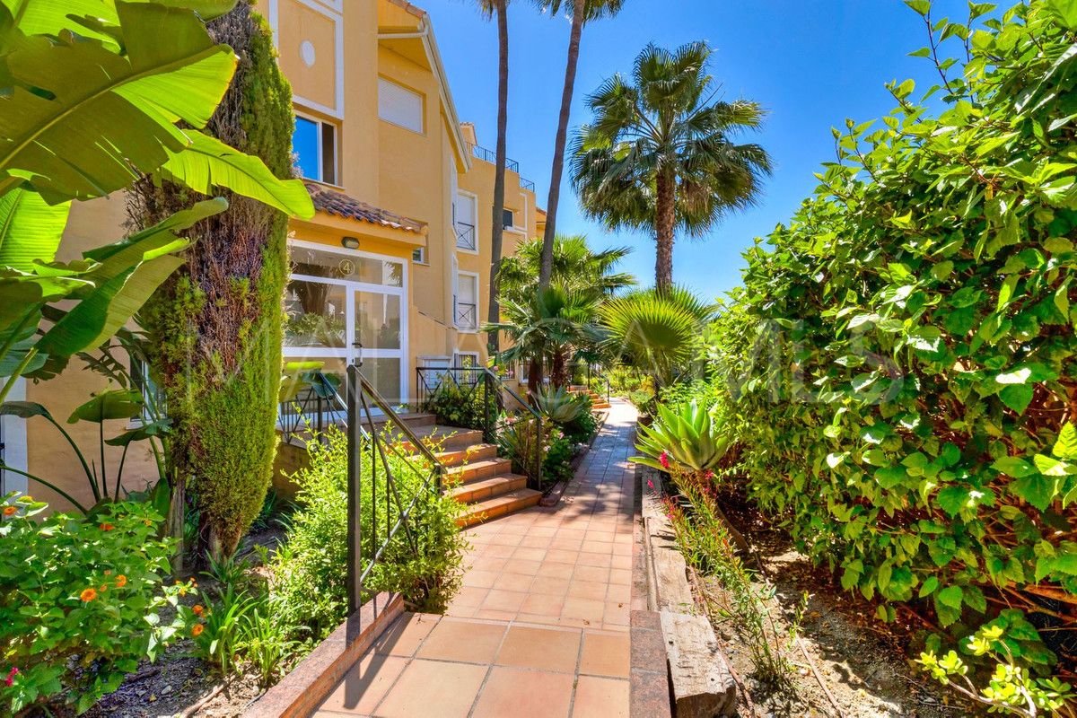 Markplanslägenhet for sale in Bel Air