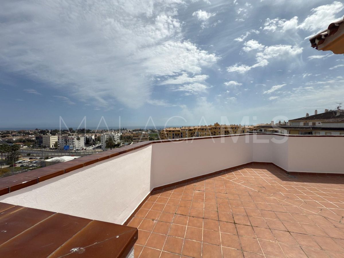 Ático a la venta in San Pedro de Alcantara with 3 bedrooms