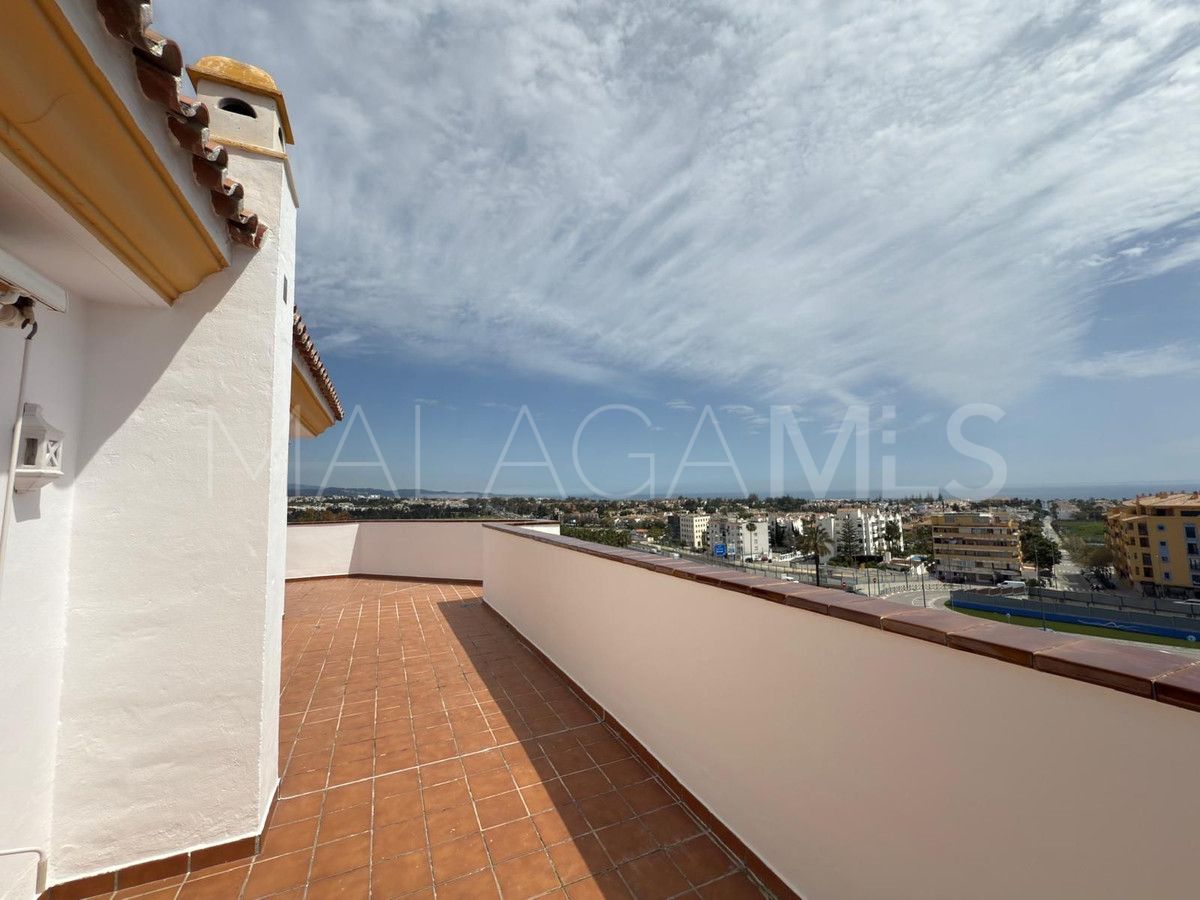 Ático a la venta in San Pedro de Alcantara with 3 bedrooms
