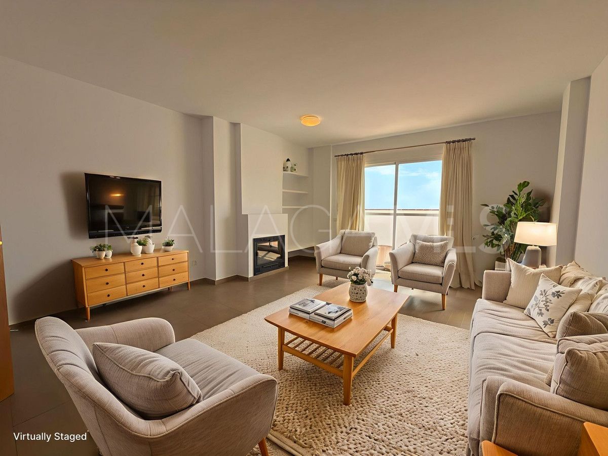Ático a la venta in San Pedro de Alcantara with 3 bedrooms