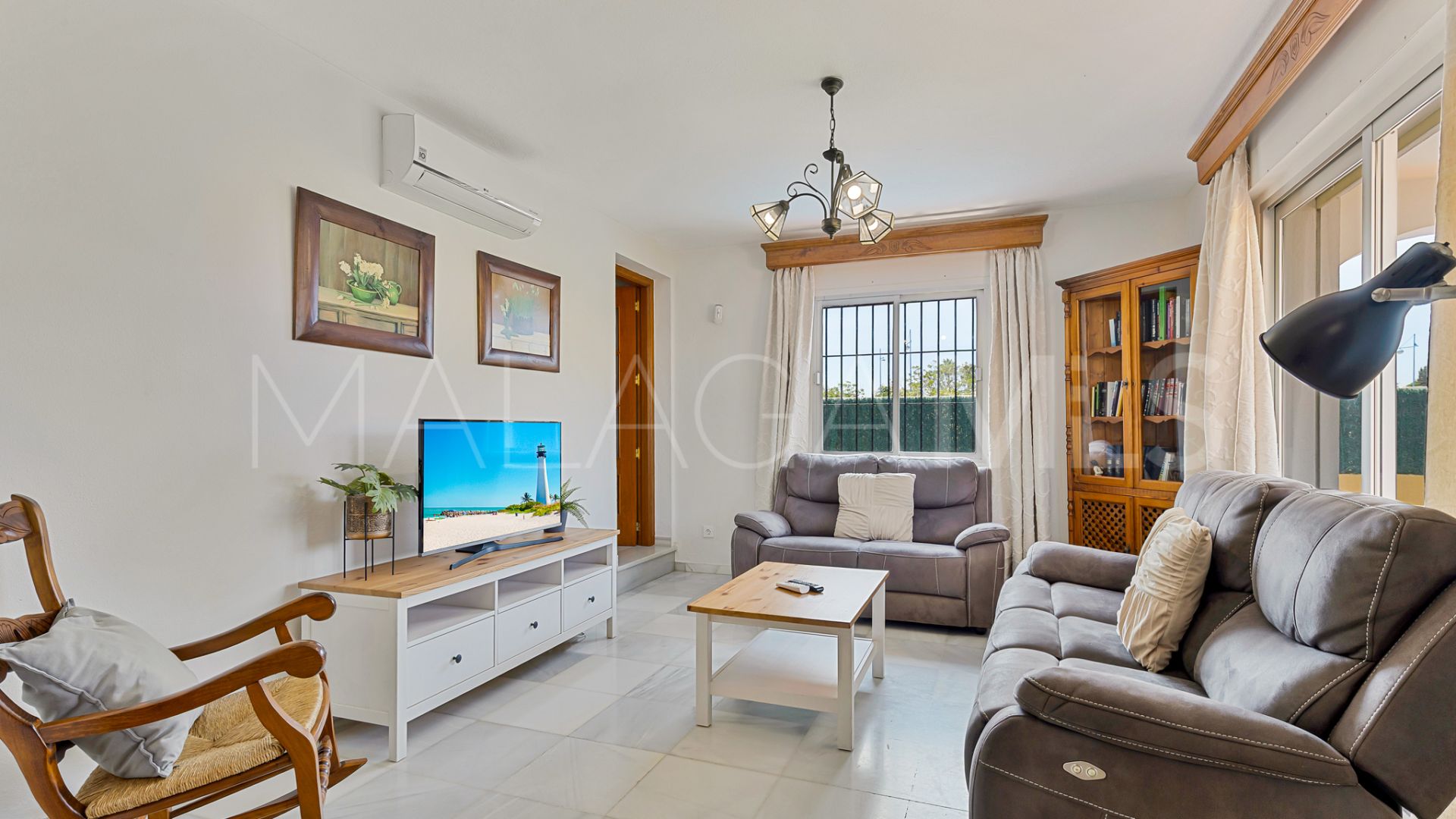 San Pedro de Alcantara, villa with 6 bedrooms for sale