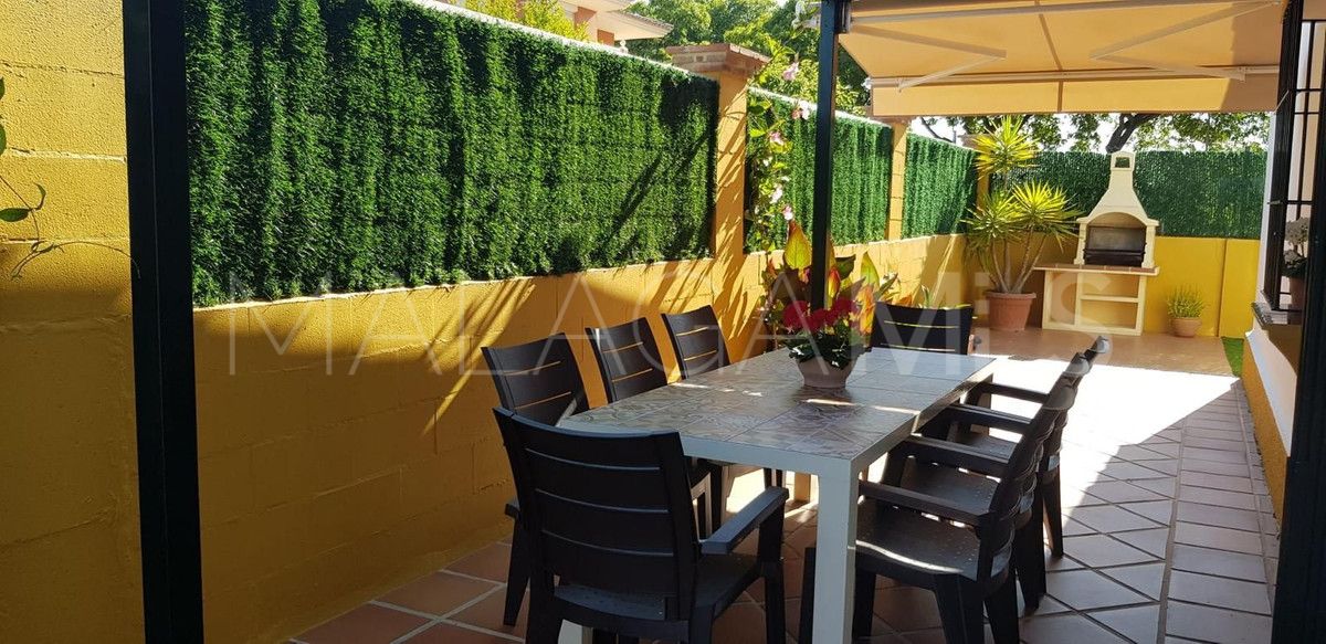 For sale villa in San Pedro de Alcantara with 6 bedrooms