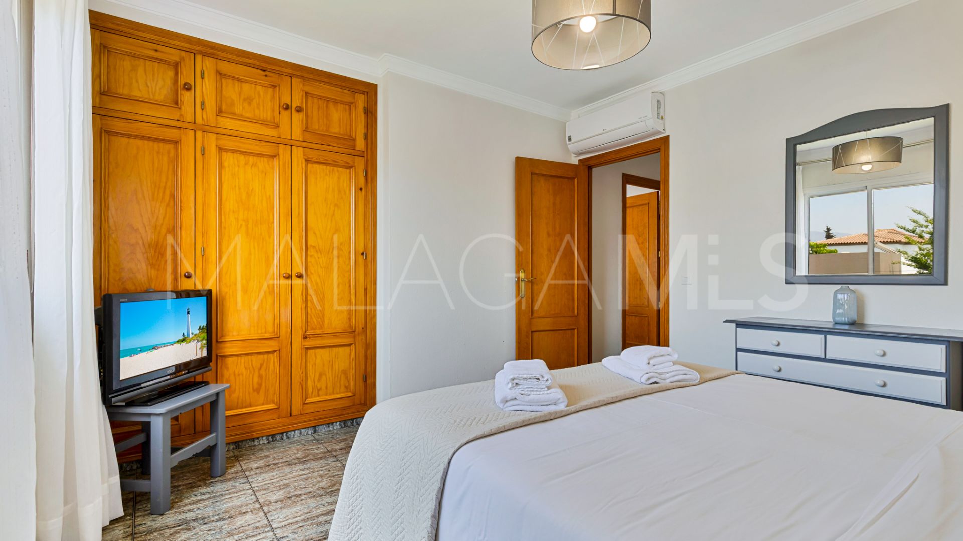 San Pedro de Alcantara, villa with 6 bedrooms for sale