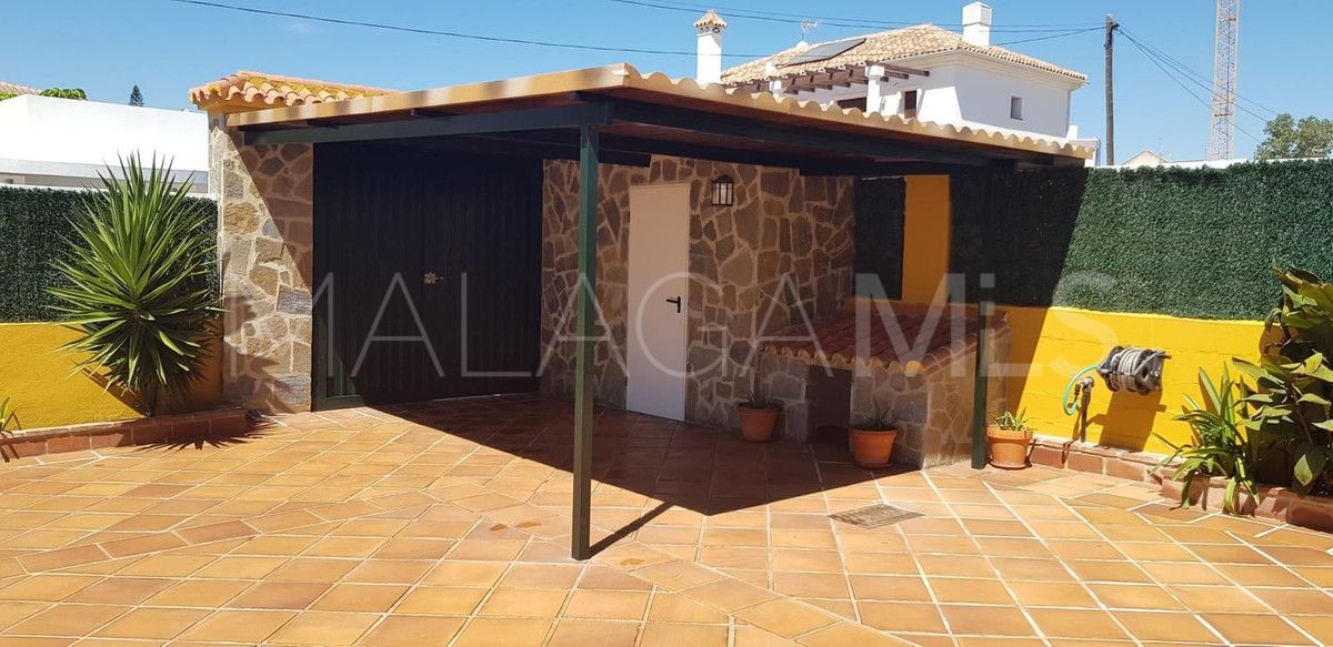 For sale villa in San Pedro de Alcantara with 6 bedrooms