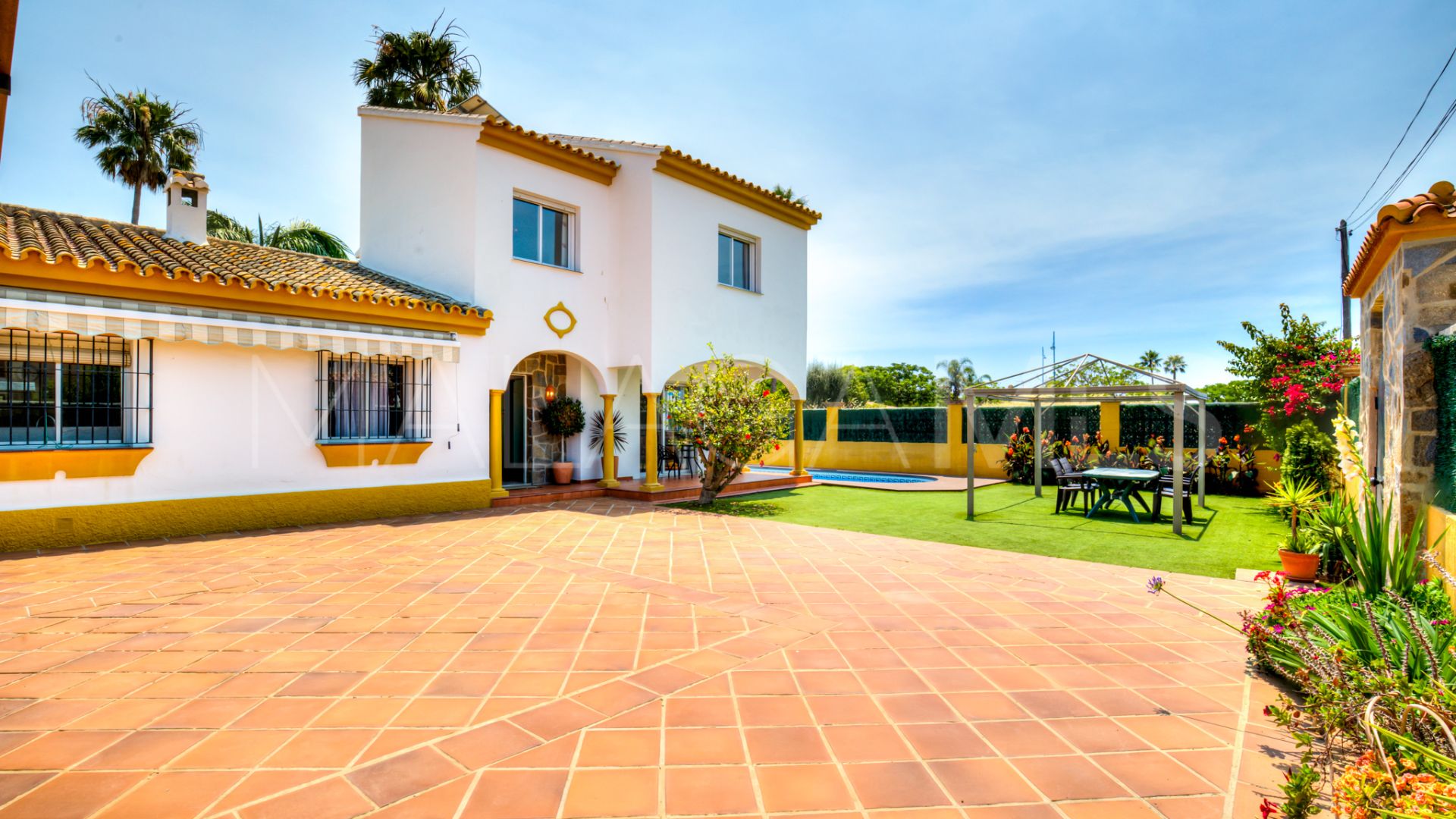 San Pedro de Alcantara, villa with 6 bedrooms for sale