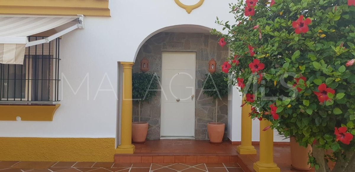 For sale villa in San Pedro de Alcantara with 6 bedrooms