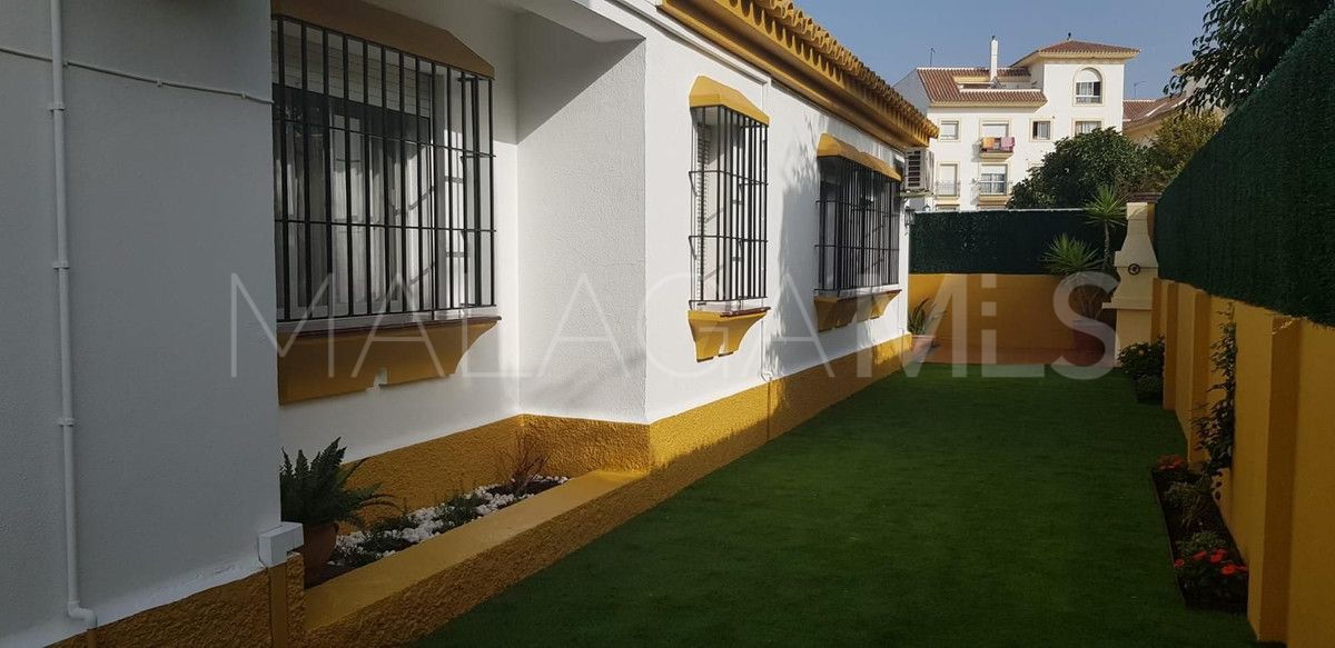 For sale villa in San Pedro de Alcantara with 6 bedrooms
