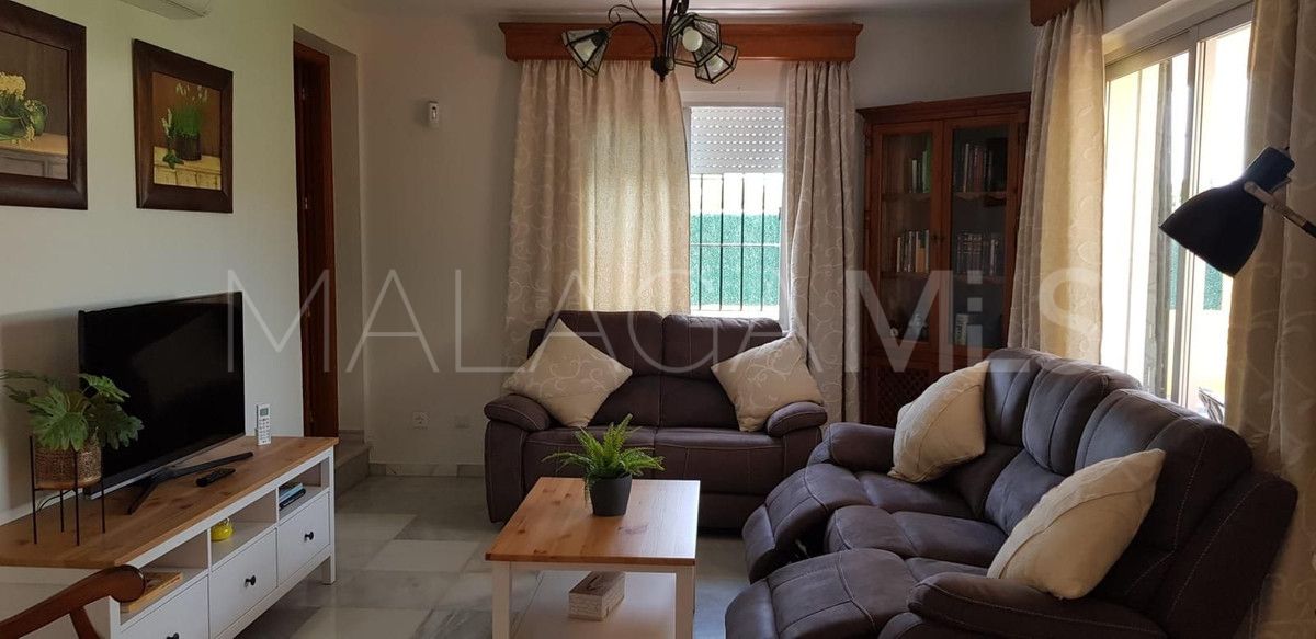 For sale villa in San Pedro de Alcantara with 6 bedrooms